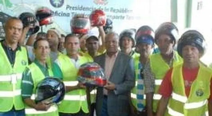 OTTT carnetiza a 140 motoconchistas