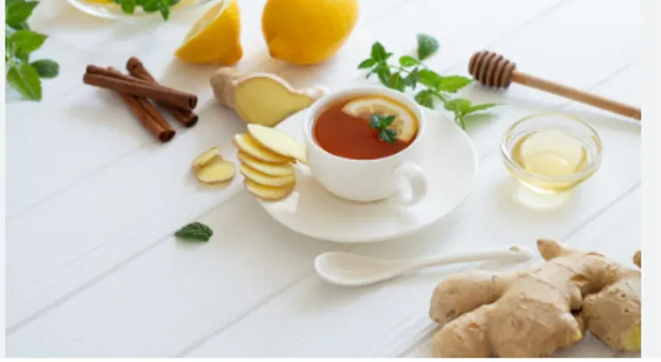Infusión de limón, jengibre y canela gana popularidad en los hogares