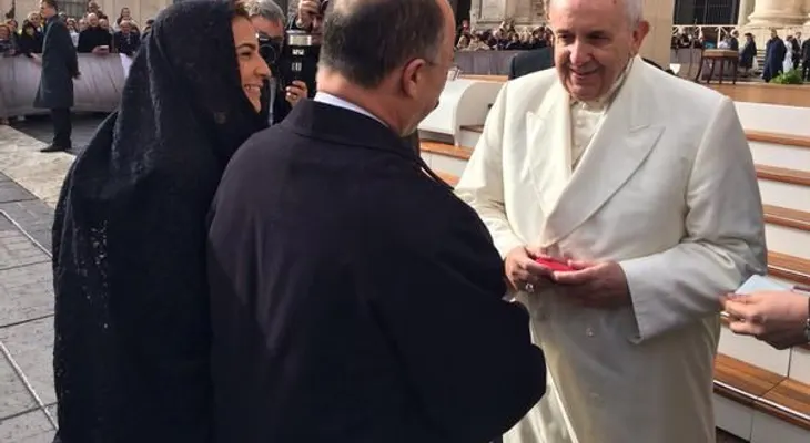 Delegación dominicana se encuentra con el Papa en Roma