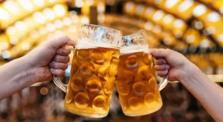 Una cerveza al día basta para dañar al cerebro