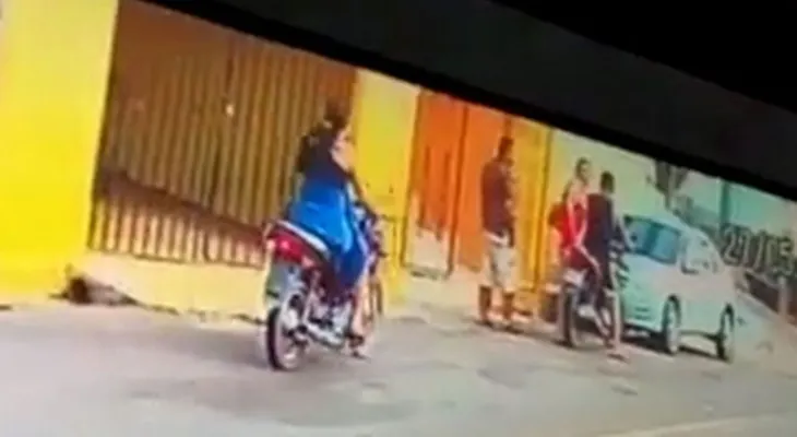 Siguió a su marido policía, lo encontró entrando a un motel con su amante y lo mató