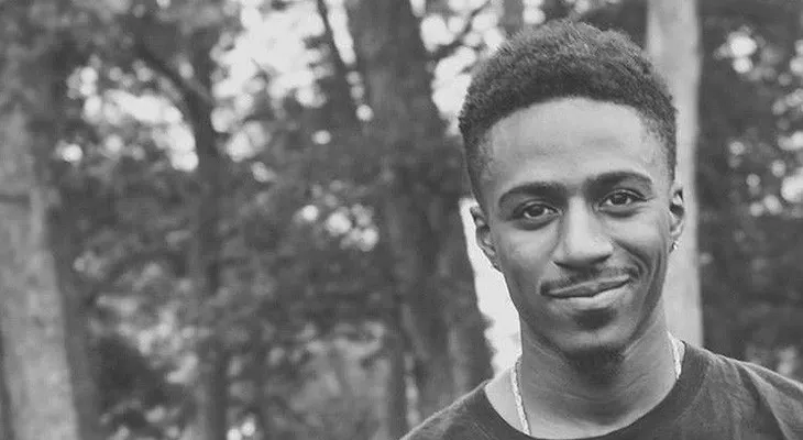 EE.UU.: Un policía califica en Facebook de "final feliz" el suicidio de un activista afroamericano
