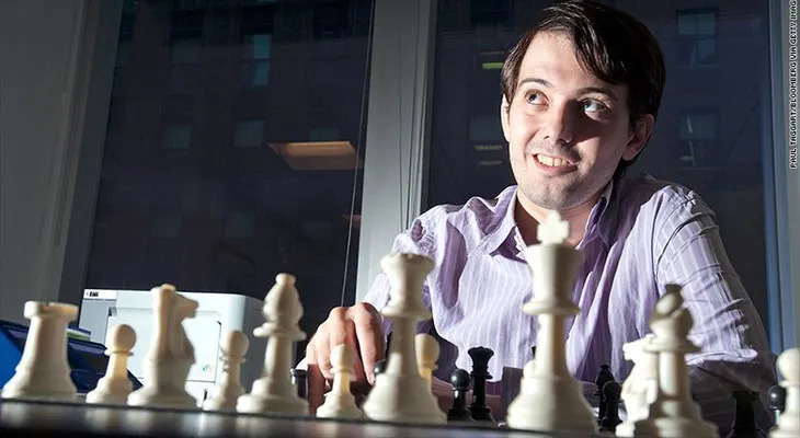Martin Shkreli renuncia a su cargo de director ejecutivo de Turing
