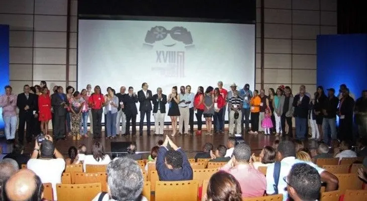 Concluye la XVIII Feria Internacional del Libro Santo Domingo 2015