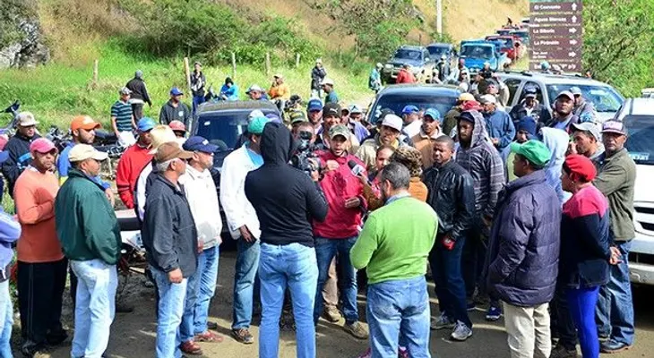 Medio Ambiente y Recursos Naturales militarizan Valle Nuevo en medio de protestas