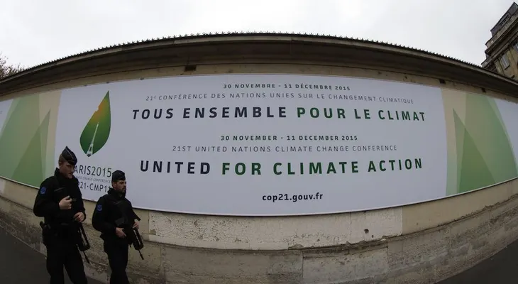 Francia se blinda para la Cumbre del Clima y cierra sus fronteras por varias semanas