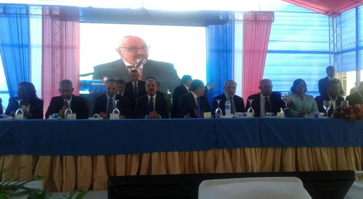 Presidente Medina inaugura centro educativo y estancia infantil