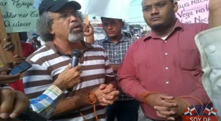 Rogelio dice lo quieren matar por defender Miranda