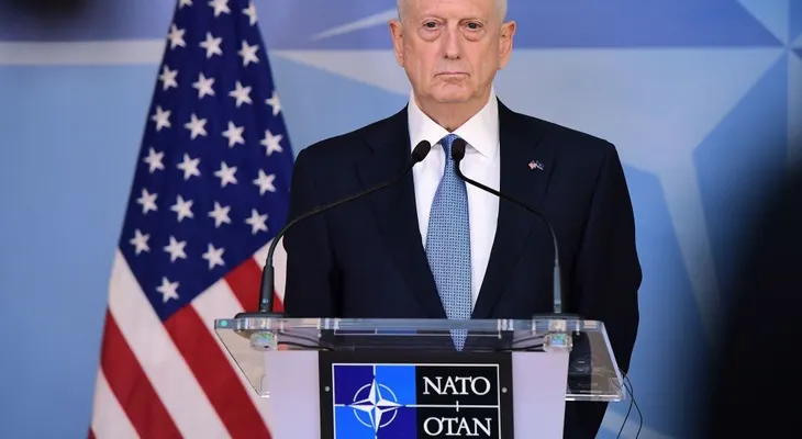 Secretario de Defensa Mattis: La OTAN es "una base fundamental" para Estados Unidos