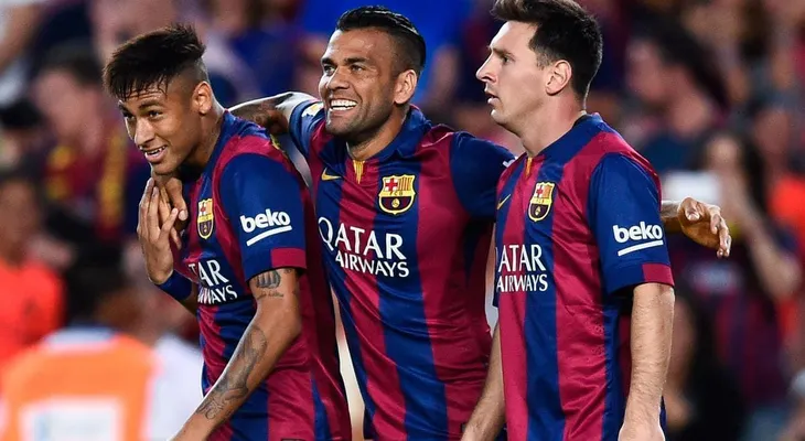 Neymar rompió el pacto de confidencialidad y publicó una foto desde adentro de la fiesta
