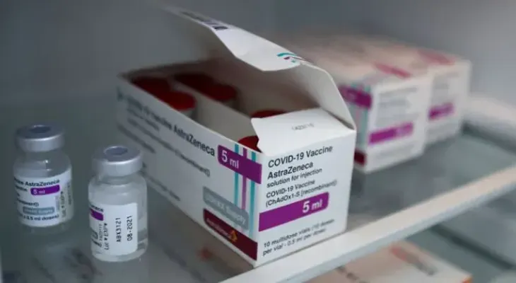 AstraZeneca se compromete a suministrar vacuna de COVID-19 hasta diciembre de 2022