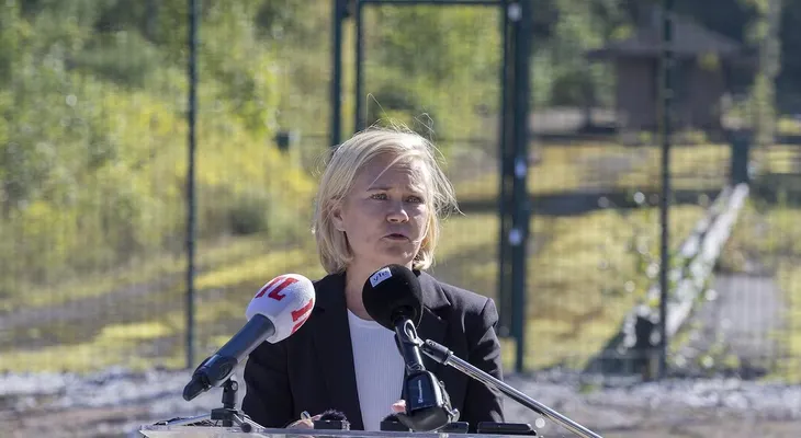 Finlandia finaliza construcción de valla de 200 kilómetros en su frontera con Rusia