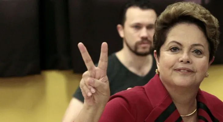 Rousseff y Neves se enfrentarán en la segunda vuelta 