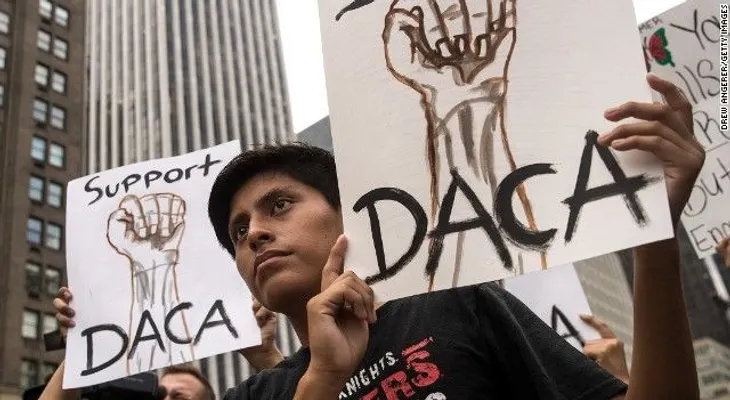 Corte federal falla a favor del DACA: Gobierno tiene 90 días para explicar motivos para cancelarlo