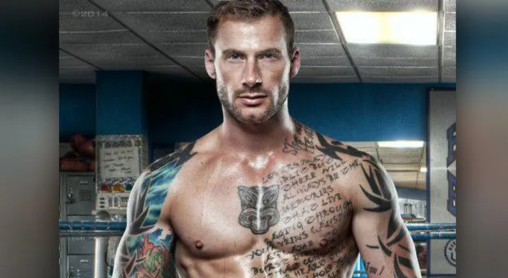 Arrestan a sexy modelo David Byers, acusado de asaltar bancos en EEUU