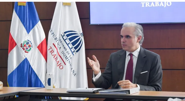 Resaltan esfuerzos del Gobierno para mejorar productividad y crear empleos