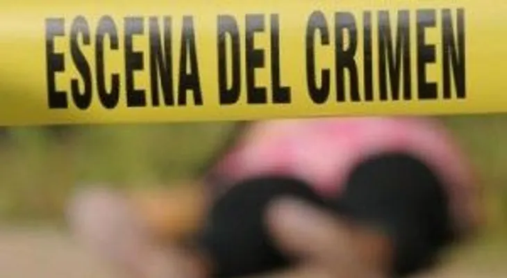 Tres personas muertas a tiros en un auto en Long Island 