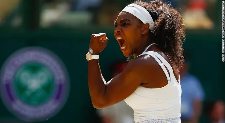 Serena Williams se convirtió en "superheroína" y recuperó su celular robado