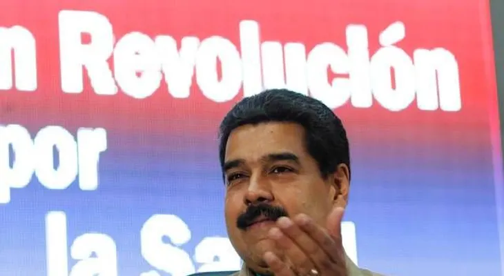 Sigue presión para referendo contra Maduro
