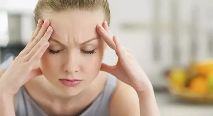 Tips para evitar el dolor de cabeza recomendados por neurólogos