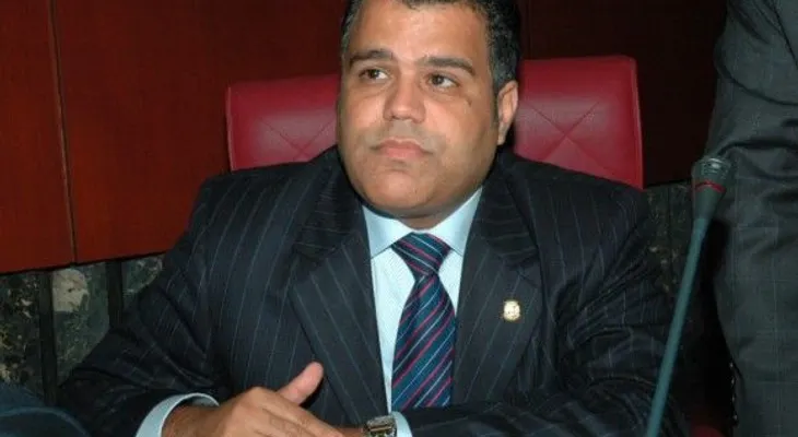 Senador Tommy Galán se pone a disposición de la Justicia