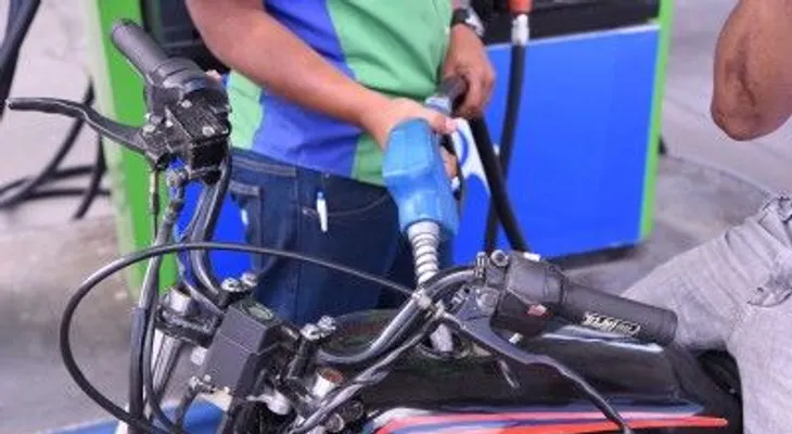 Combustibles sufren rebajas sustanciales entre RD$9.00 y RD$1.50; se mantiene igual el GLP 