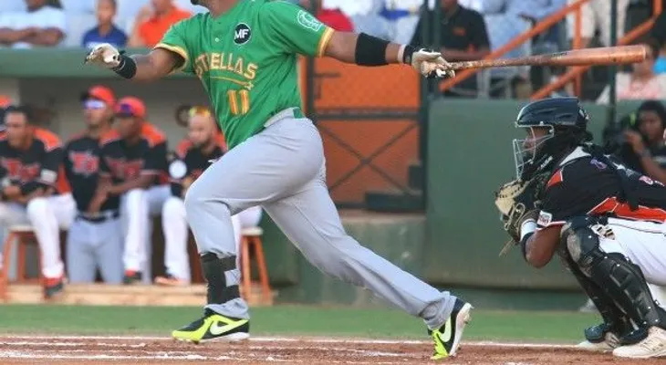Estrellas y Licey ganan 