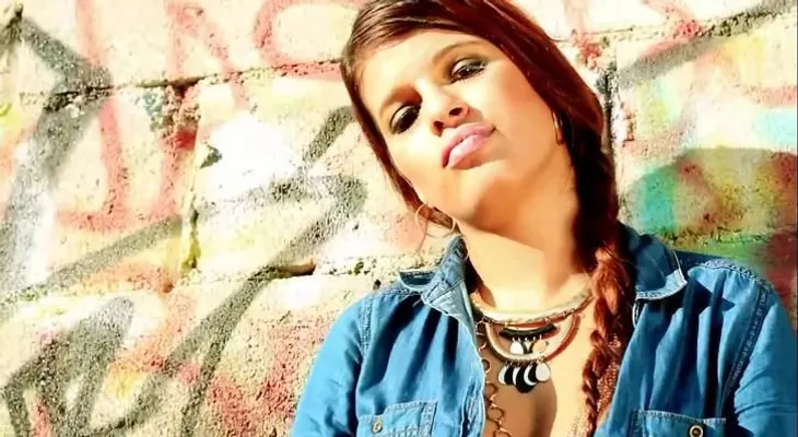 Cantante Melymel fue golpeada en intento de asalto