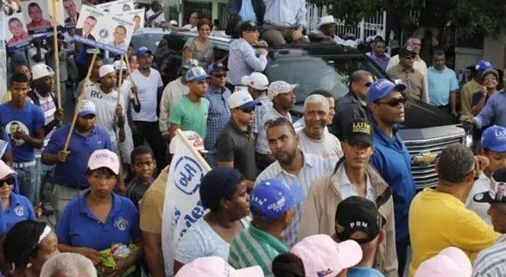 Abinader se compromete a trabajar para enfrentar la delincuencia