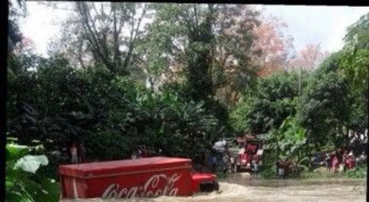 Dos muertos por las lluvias, que seguirán hasta mediado de semana; 24 provincias en alerta