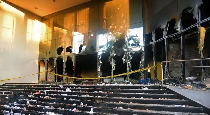 El Congreso de Paraguay, destrozado tras las protestas