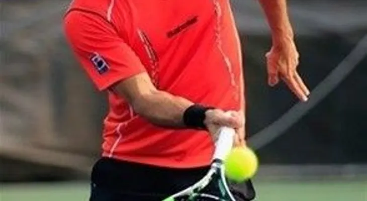 Víctor Estrella se mide hoy a Borna Coric en US Open
