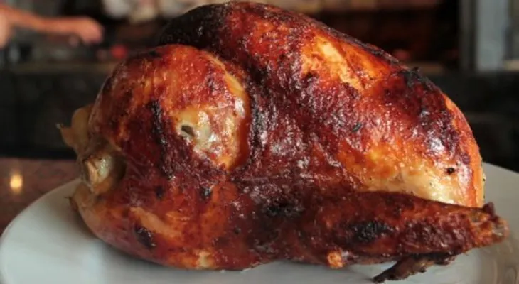 La carne de pollo contiene arsénico que causa cáncer