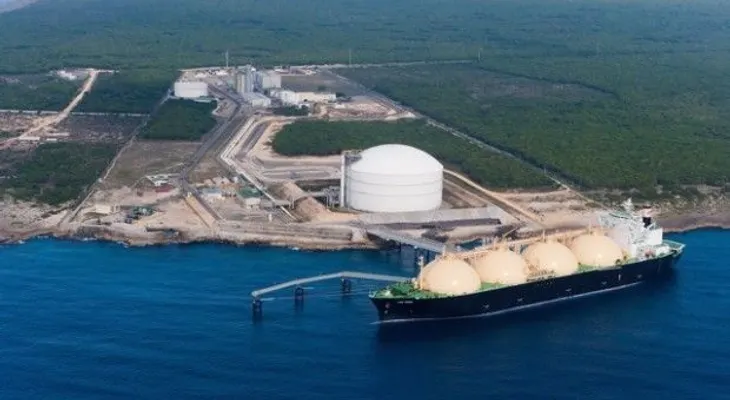AES Dominicana lanza Servicios de Trasbordo y Aprovisionamiento de GNL 