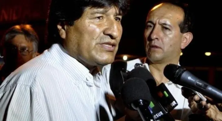 Morales llegó a La Habana donde se reunirá con Raúl Castro y será condecorado