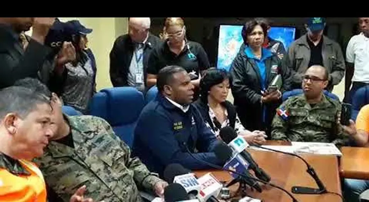 COE advierte a los dominicanos: "Lo peor no ha pasado"; mantiene ALERTA para las 32 provincias 