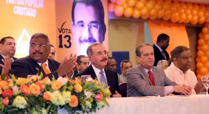 Danilo Medina: el chance a la oposición es hasta enero