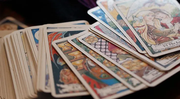 Expertos rusos descifran la profecía del Tarot de los Rotshschild para 2017