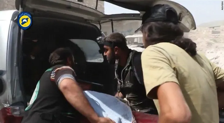 Varios niños entre los fallecidos por un ataque con bomba de barril en Aleppo