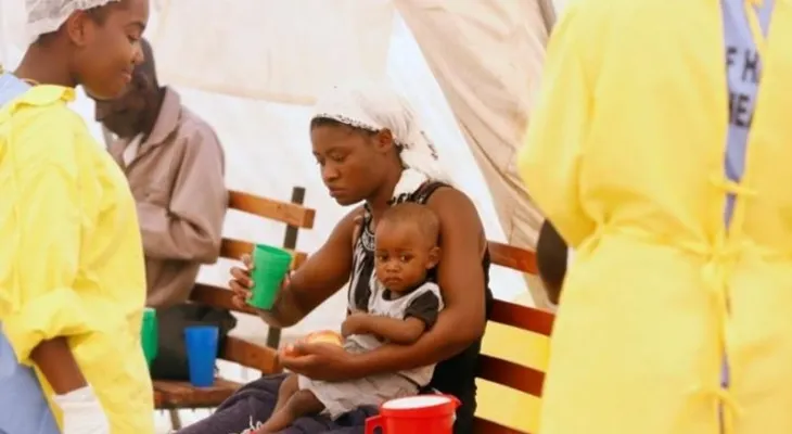 Vacunan a medio millón de personas en Zimbabue por el cólera que deja 49 muertos