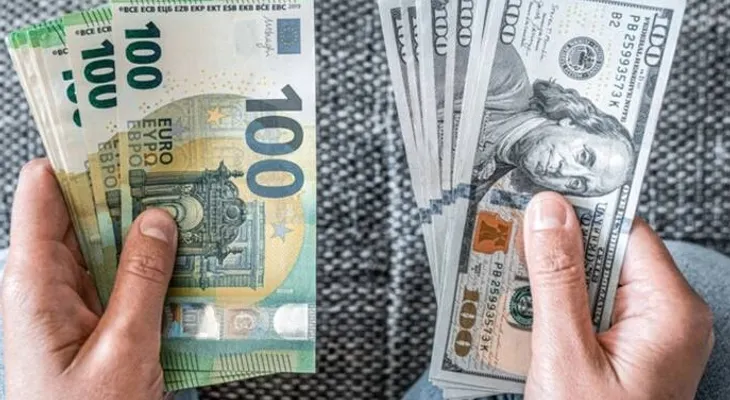 Dólar sube 18 centavos y euro baja 12 en República Dominicana