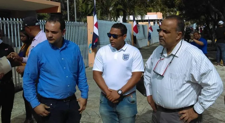 Ejecutivos de Pawa abandonaron el país; denuncian empleados que reclaman prestaciones 