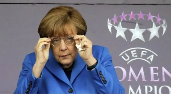 El escándalo del espionaje amenaza la credibilidad de Merkel