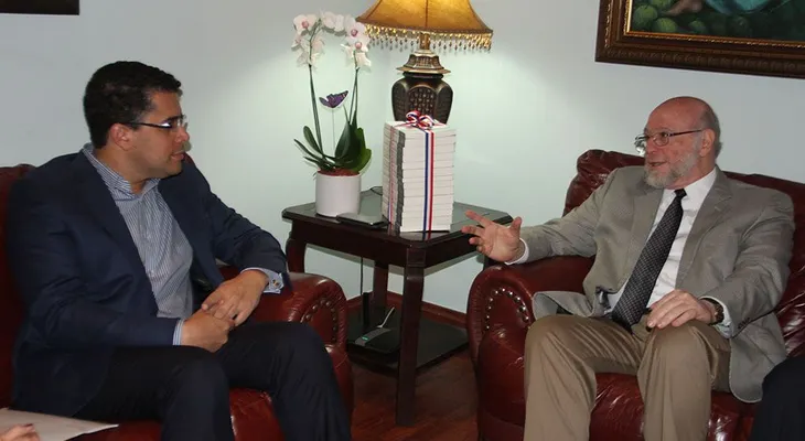 Alcalde DN y Ministro de Cultura acuerdan embellecer la Ciudad Colonial y sus monumentos