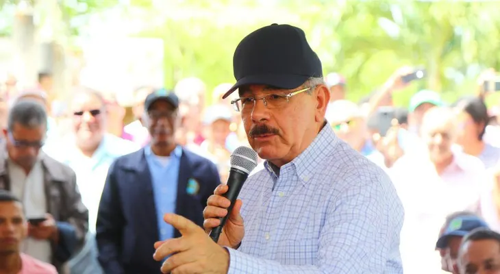 Presidente Danilo Medina dispone renovación de 7,000 tareas de cacao en provincia María Trinidad Sánchez