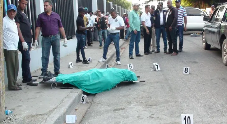 Encuentran cadáveres dentro de establecimiento de bebidas alcohólicas