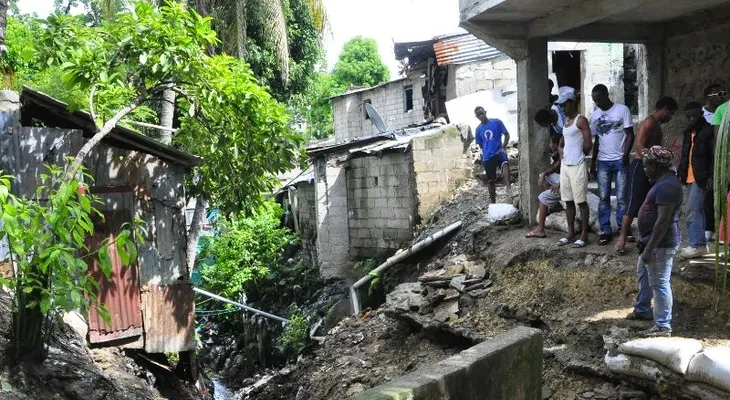 Hallan feto en casa en construcción en Capotillo