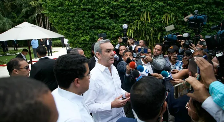 Presidente Abinader: "Hemos manejado cada centavo con la mayor transparencia, en un país que no estaba acostumbrado a eso"