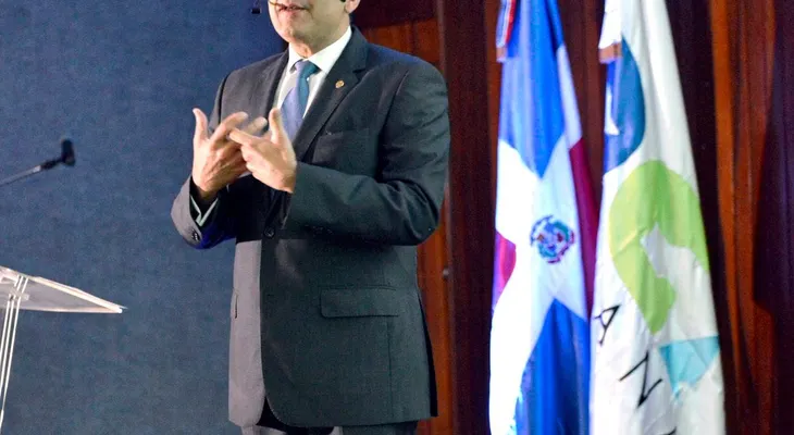 Director de Aduanas dice sectores que atacan al Gobierno tratan opacar logros de Danilo 