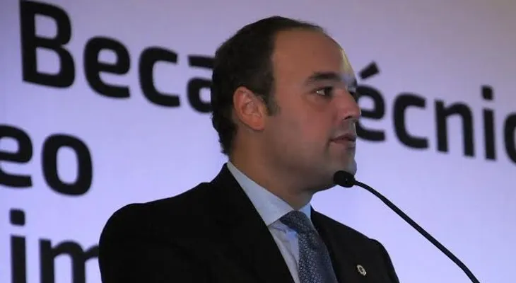 Titular de Industria y Comercio: Aportes del Gobierno a la educación han sido fundamentales para el desarrollo de la juventud